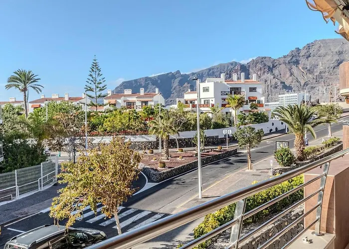 Santos Lerch Sol * Пуэрто-де-Сантьяго